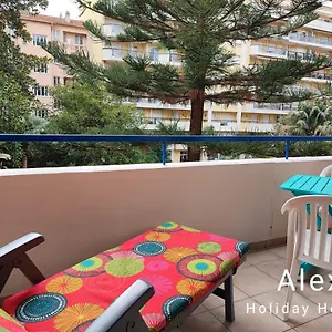 Menton, A Deux Pas De La Menton