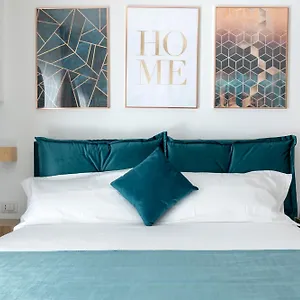 https://orefici-8-home.hotels-amalfi.com